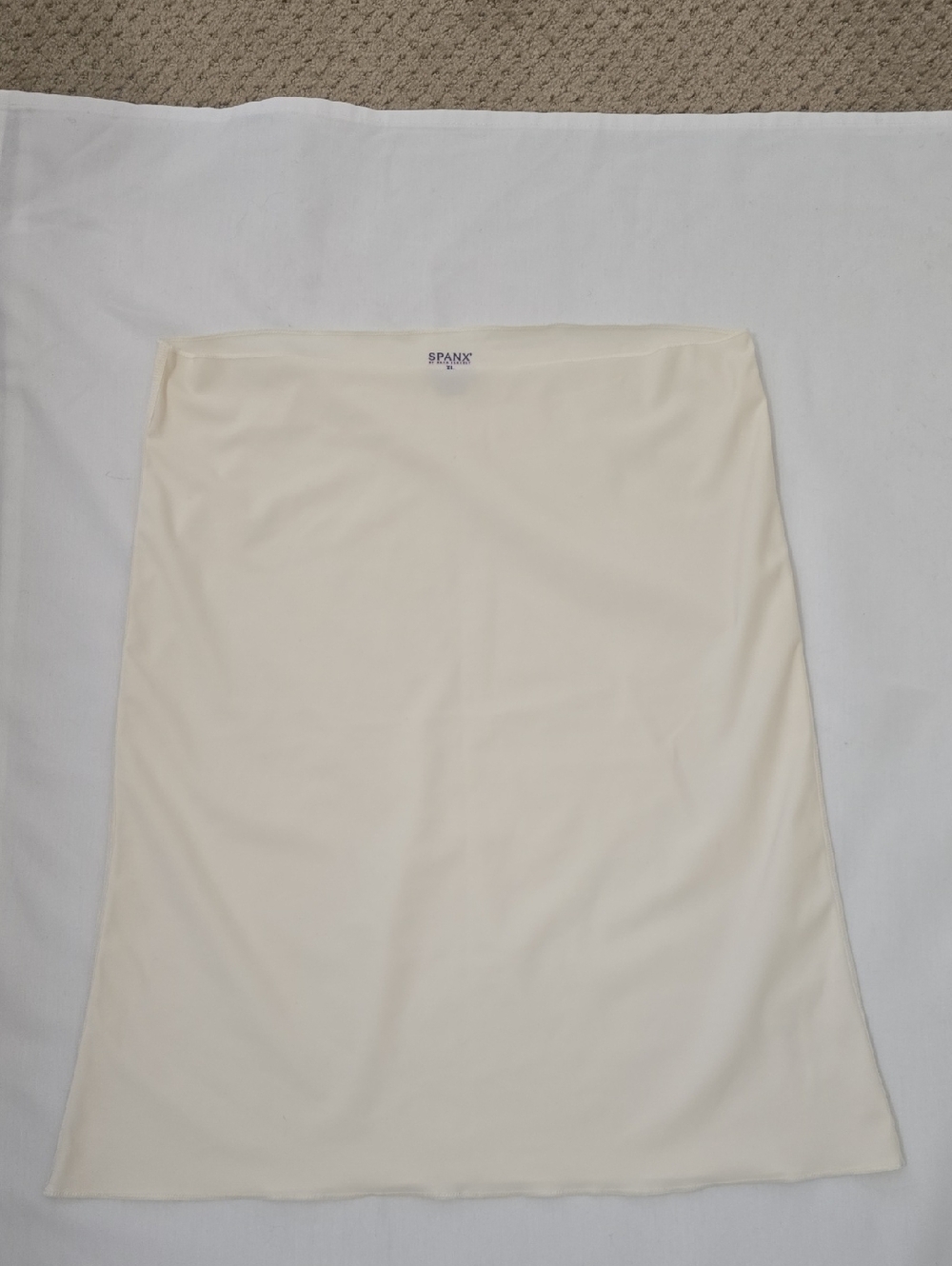 SPANX‎ Ivory Layering Half Slip XL